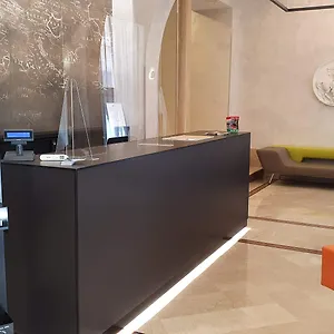 Hotel Varese, Roma